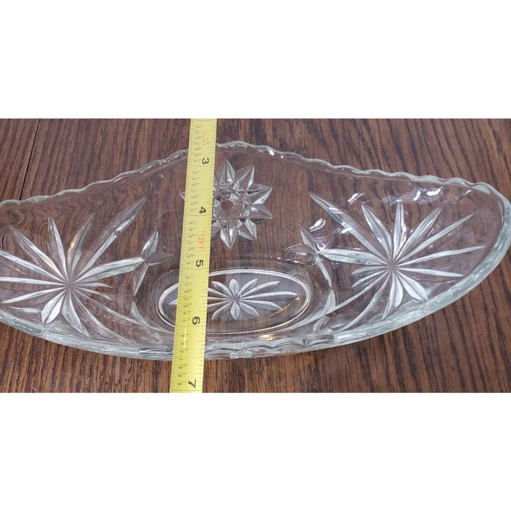 Vintage Anchor Hocking Small Relish Boat Prescut Star Pattern Clear